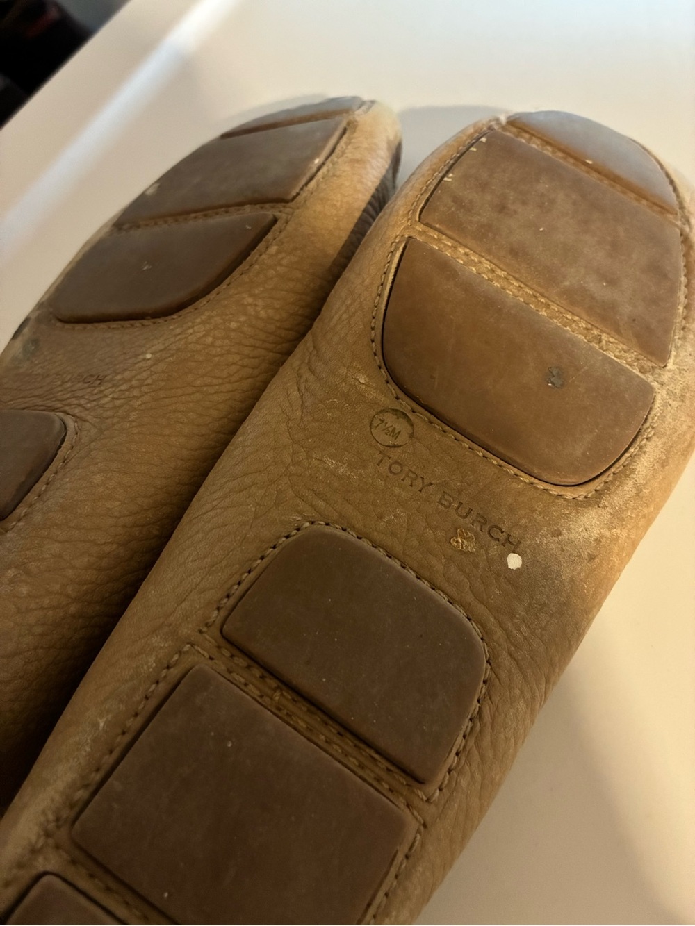 Tory Burch Tan Leather Logo Driving Loafers - Picture 6 of 6
